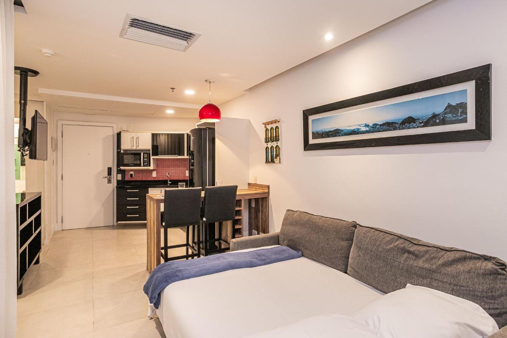Flat Com Servico E Lazer Com Vista O Mar Da Barra Da Tijuca