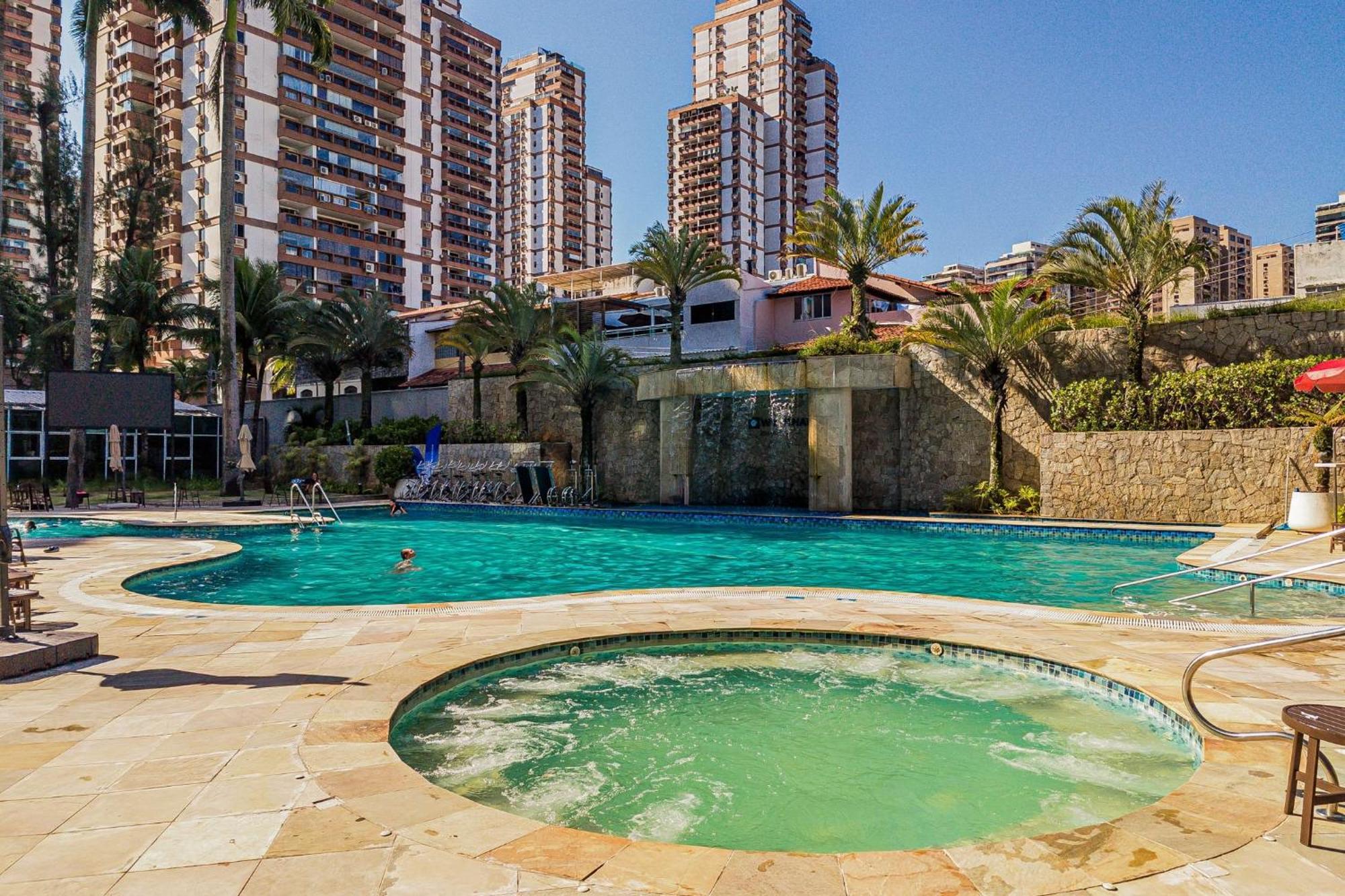 Flat Com Servico E Lazer Com Vista O Mar Da Barra Da Tijuca Apartamento